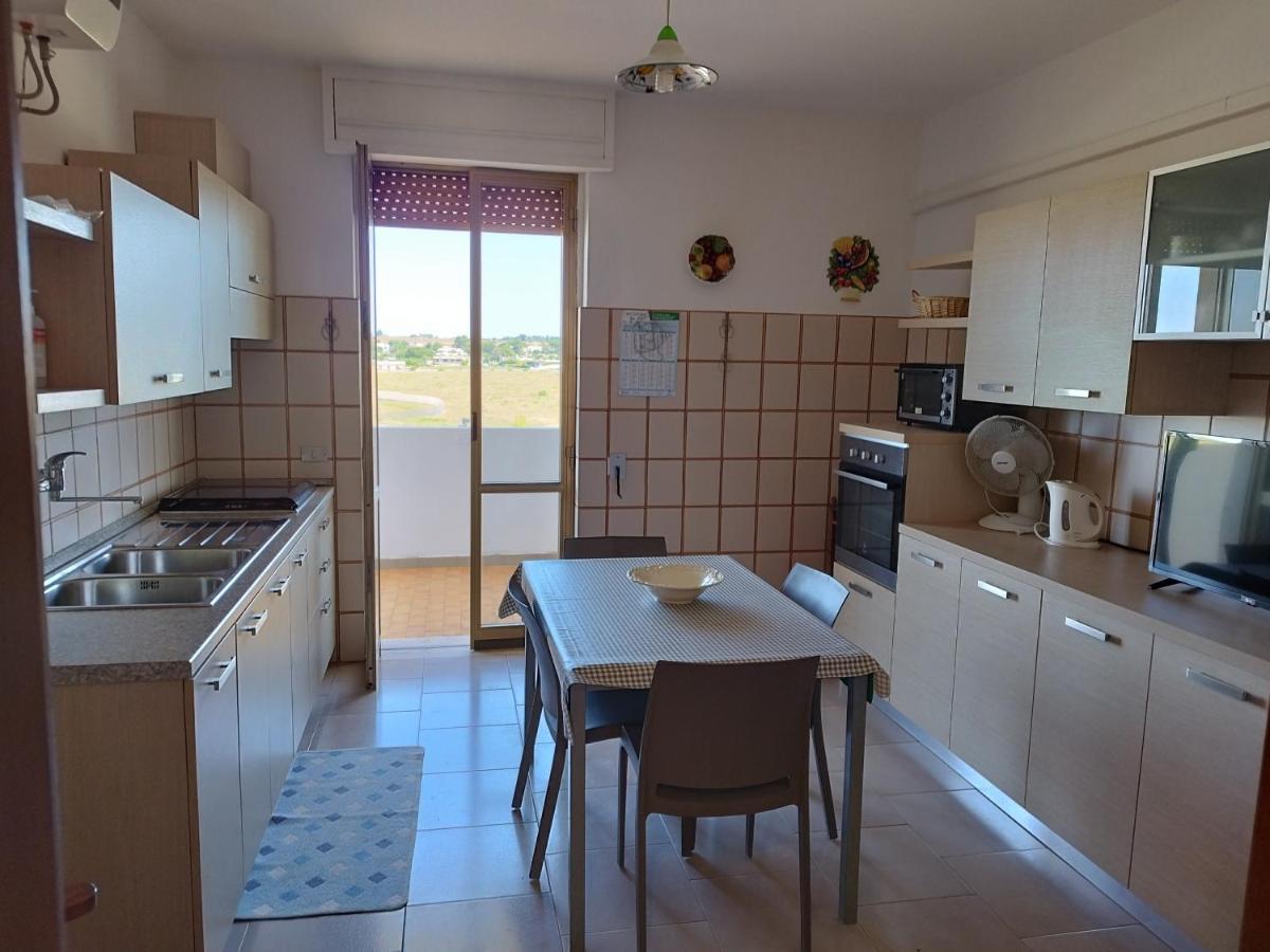 Tramonti Sul Bacino Villa Porto Cesareo Eksteriør billede